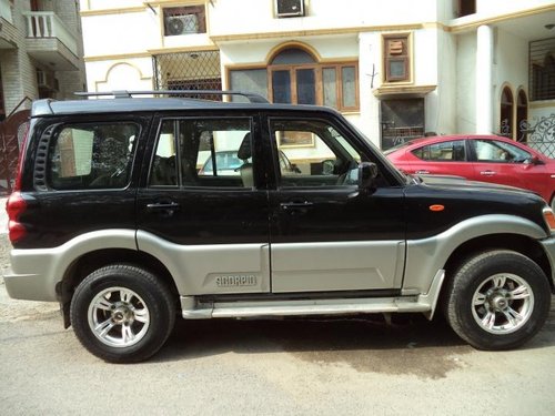 Good as new Mahindra Scorpio SLE BSIV for sale