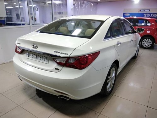 Used Hyundai Sonata Transform 2.4 GDi AT 2014 by owner 