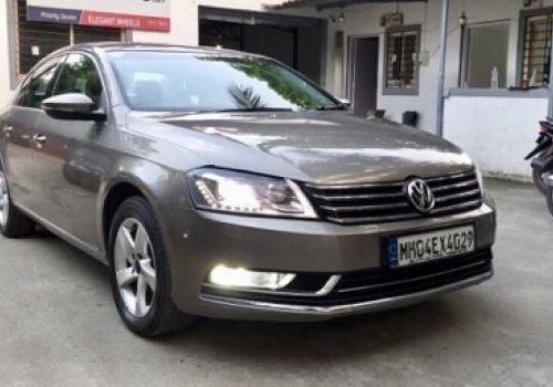 Used 2011 Volkswagen Passat for sale at low price