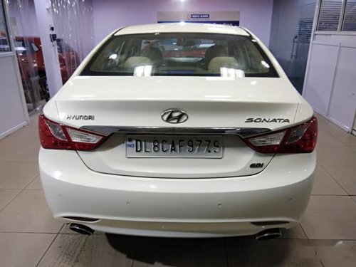 Used Hyundai Sonata Transform 2.4 GDi AT 2014 by owner 