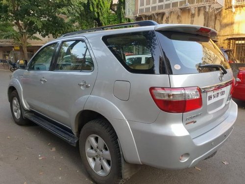 Used 2009 Toyota Fortuner car at low price