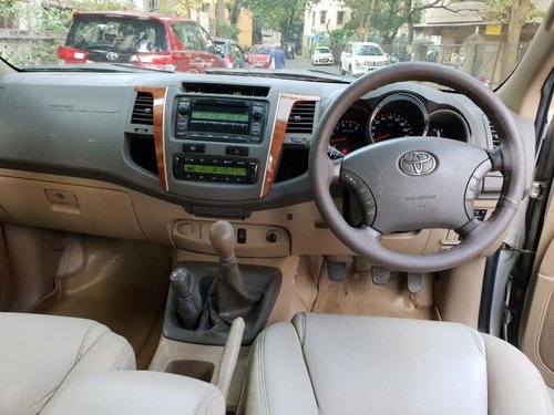 Used 2009 Toyota Fortuner car at low price