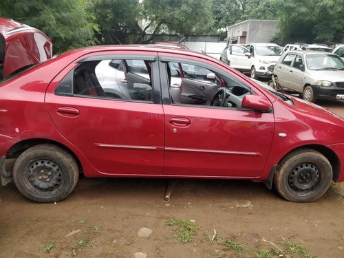 Used Toyota Platinum Etios 2011 car at low price