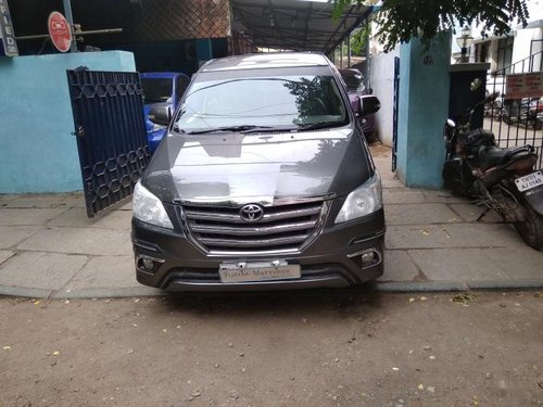 Toyota Innova 2.5 V Diesel 8-seater 2014 for sale