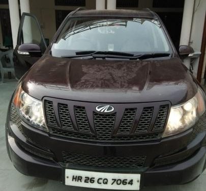 Used Mahindra XUV500 W8 2WD 2015 for sale 