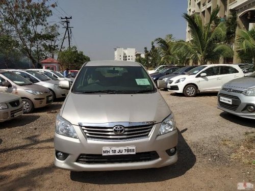 Good as new 2013 Toyota Innova for sale