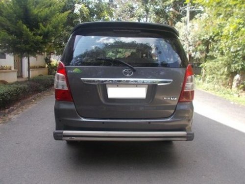 Good as new 2013 Toyota Innova for sale at low price