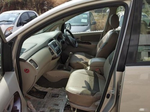 Good as new 2013 Toyota Innova for sale