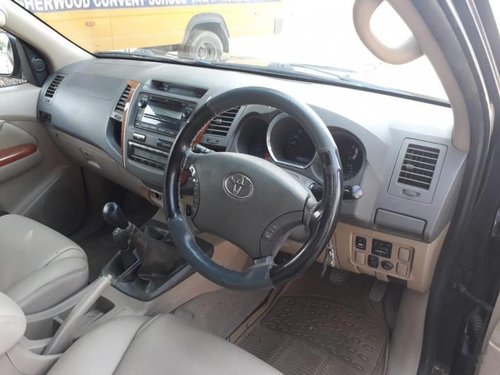 Used Toyota Fortuner 2.8 4WD MT 2009