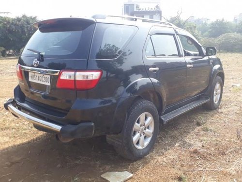 Used Toyota Fortuner 2.8 4WD MT 2009