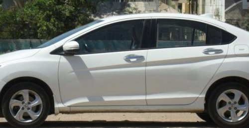 Well-maintained Honda City i DTEC VX for sale 