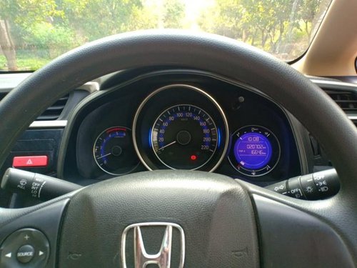 Used 2015 Honda Jazz car at low price