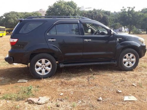 Used Toyota Fortuner 2.8 4WD MT 2009