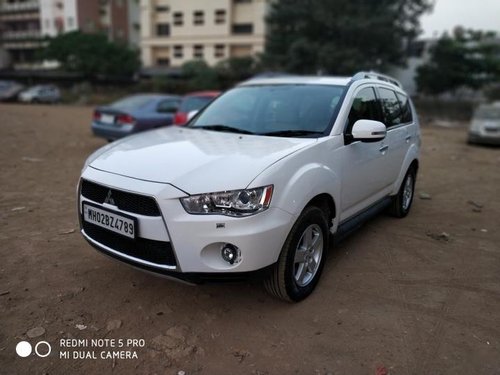 Used 2010 Mitsubishi Outlander car at low price