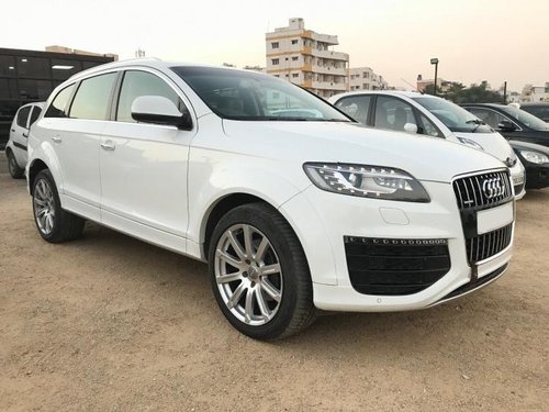 Used Audi Q7 2016 car at low price