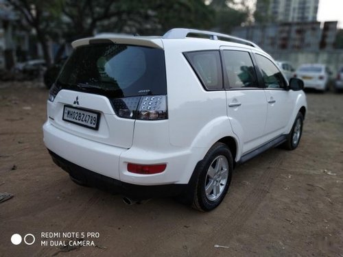 Used 2010 Mitsubishi Outlander car at low price