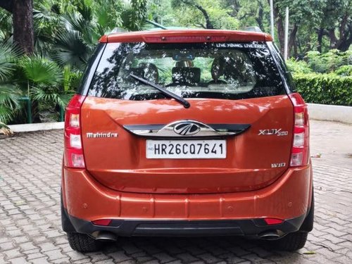 Used 2015 Mahindra XUV500 car at low price