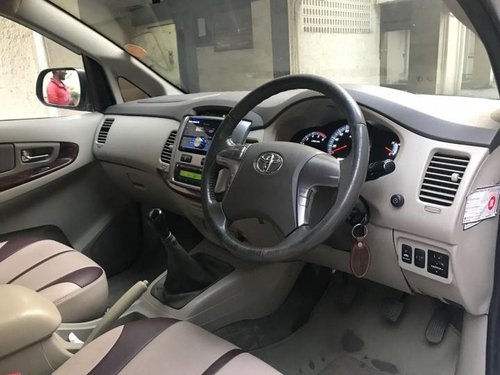 Used 2014 Toyota Innova 2.5 V Diesel 7-seater for sale