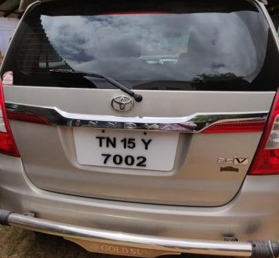 Good as new Toyota Innova 2.5 V Diesel 7-seater for sale 