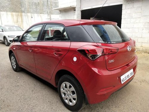 Used 2015 Hyundai i20 car at low price