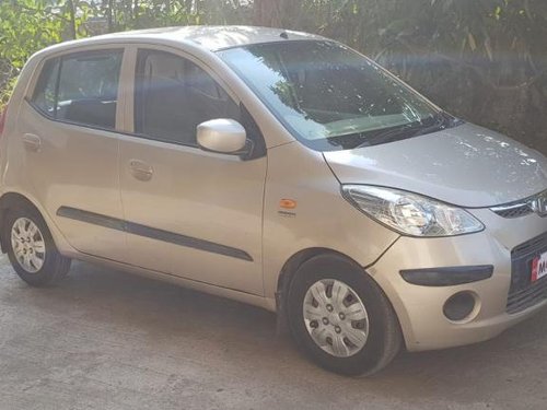 Used Hyundai i10 car at low price