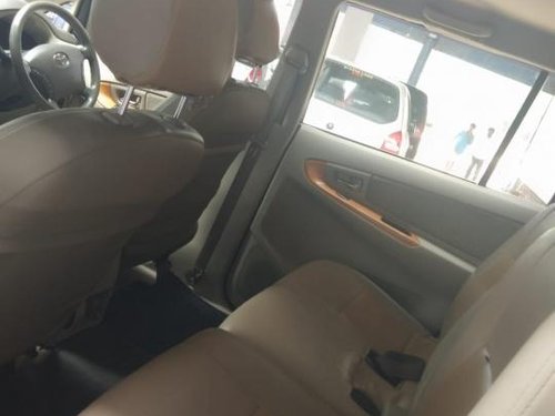 Used 2009 Toyota Innova 2004-2011 car at low price