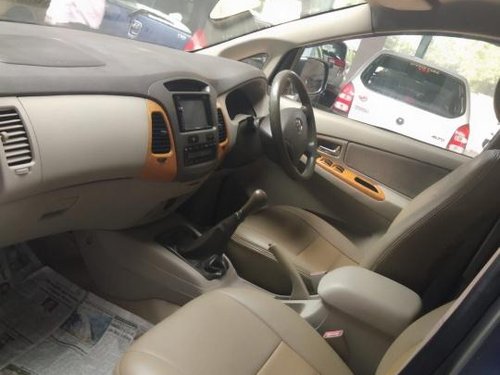 Used 2009 Toyota Innova 2004-2011 car at low price