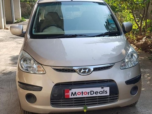 Used Hyundai i10 car at low price