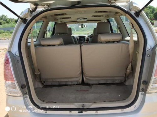 Good as new Toyota Innova 2.5 V Diesel 8-seater