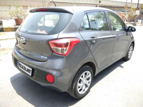 Good as new 2017 Hyundai i10 for sale at low price