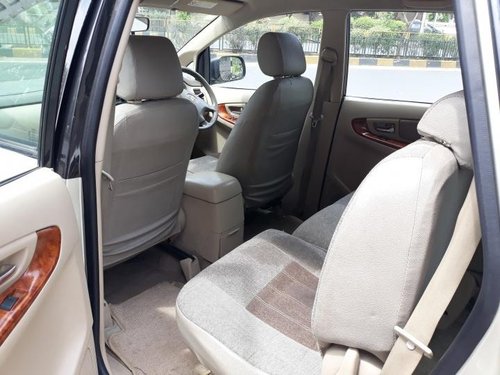 Toyota Innova 2.5 V Diesel 8-seater 2008 for sale