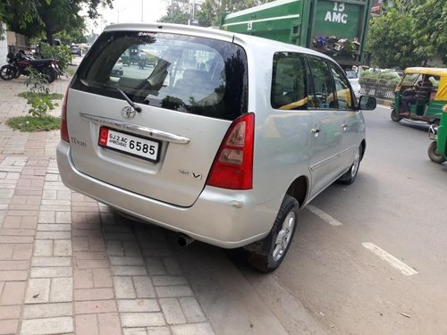 Toyota Innova 2.5 V Diesel 8-seater 2008 for sale