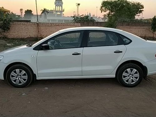 Used 2011 Volkswagen Vento car at low price