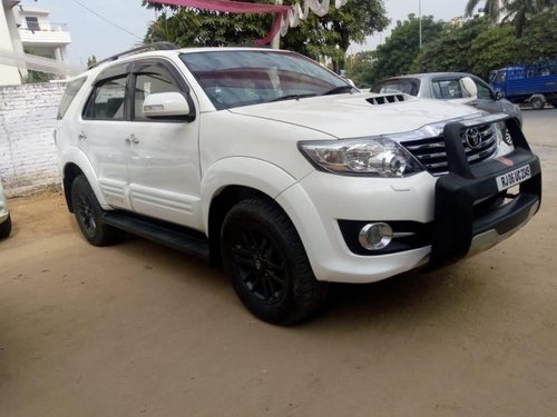 Used Toyota Fortuner 2015 car at low price