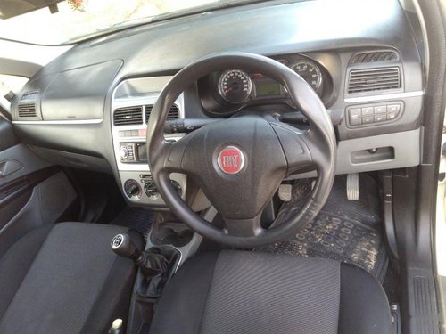 Used Fiat Punto 2011 car at low price