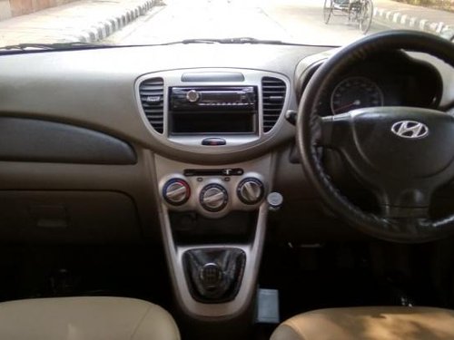 Used 2012 Hyundai i10 car at low price in New Delhi