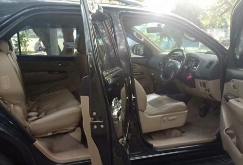 Used Toyota Fortuner 2.8 4WD MT 2014 for sale 