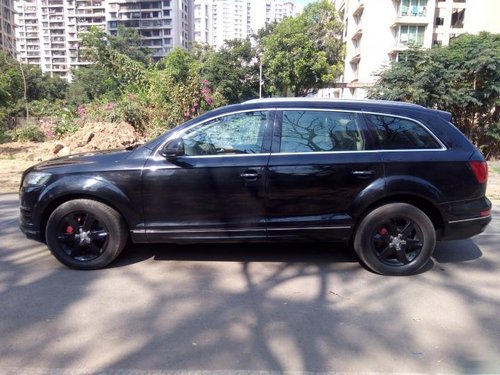 Used Audi Q7 2010 car at low price