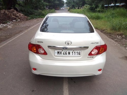 Good as new Toyota Corolla Altis 2011 for sale 