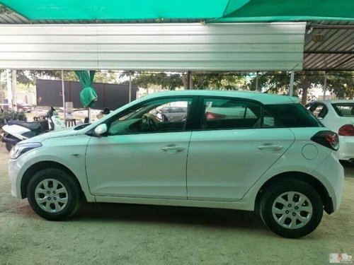 Used Hyundai i20 car at low price