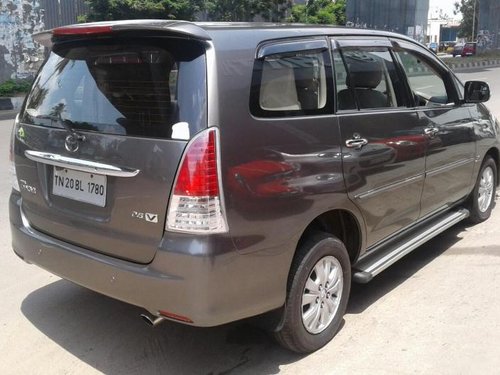 Used Toyota Innova 2.5 VX 7 STR BSIV 2011 by owner