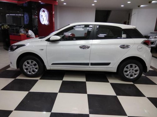 Used 2015 Hyundai Elite i20 car at low price