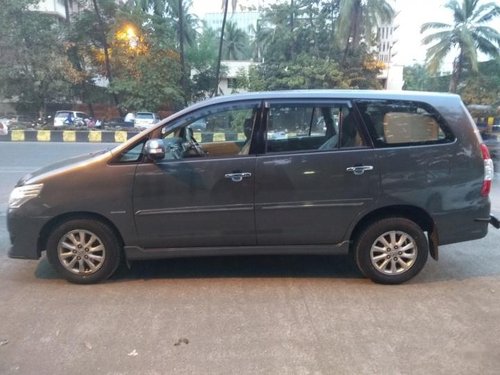 Good as new Toyota Innova 2013 for sale