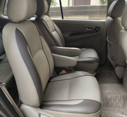 Good as new Toyota Innova 2004-2011 2012 for sale