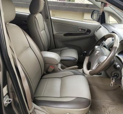 Good as new Toyota Innova 2004-2011 2012 for sale