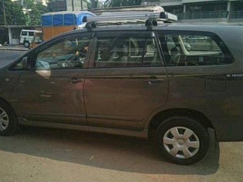 Toyota Innova 2.5 GX (Diesel) 8 Seater by owner