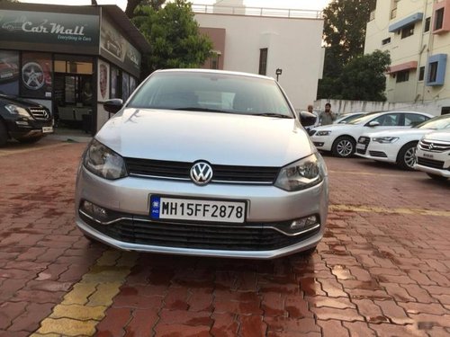 Used Volkswagen Polo car at low price