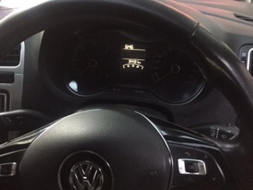 Used Volkswagen Polo car at low price