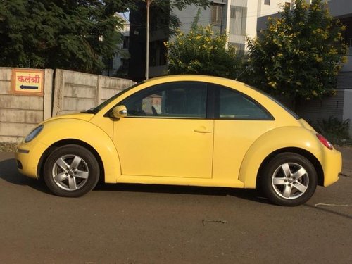 Used 2010 Volkswagen Beetle car at low price