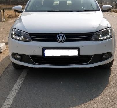 Used Volkswagen Jetta 2011-2013 car at low price